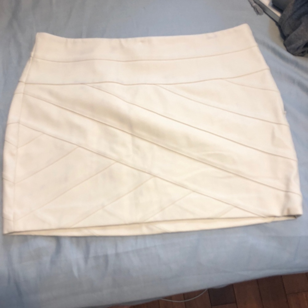 Women’s skirt